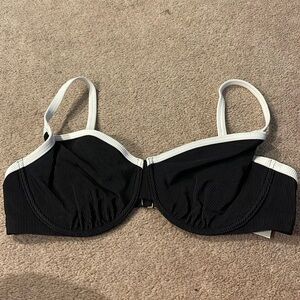 Curve Love 90s Clean Underwire Bikini Top